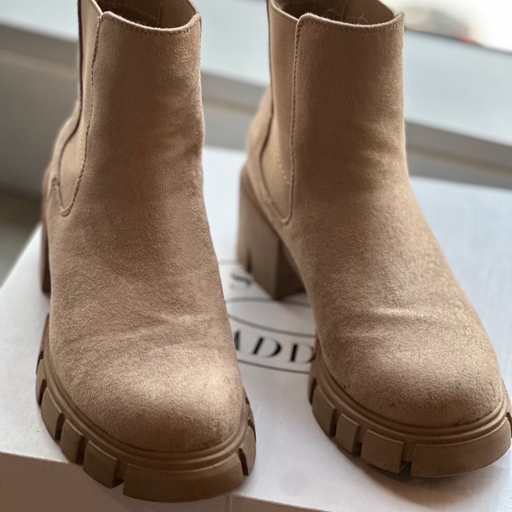 Madden Girl Tan Suede Ankle Boots